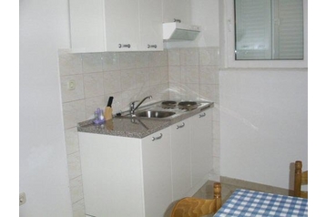 Hrvatska Privát Brela, Eksterijer